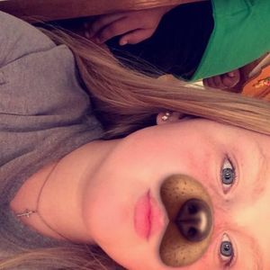 Meet your Posher, Alyssa